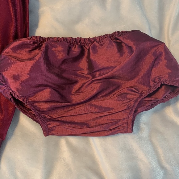 Rare editions size 24 months burgundy velvet dress rhinestone bow cap sleeve - Picture 6 of 6